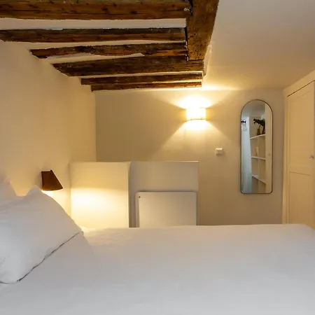 Habitat Parisien - Quatre Septembre Choiseul Opera